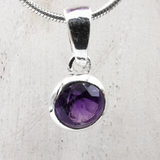 Amethyst Anhänger fac. in 92,5er Silber